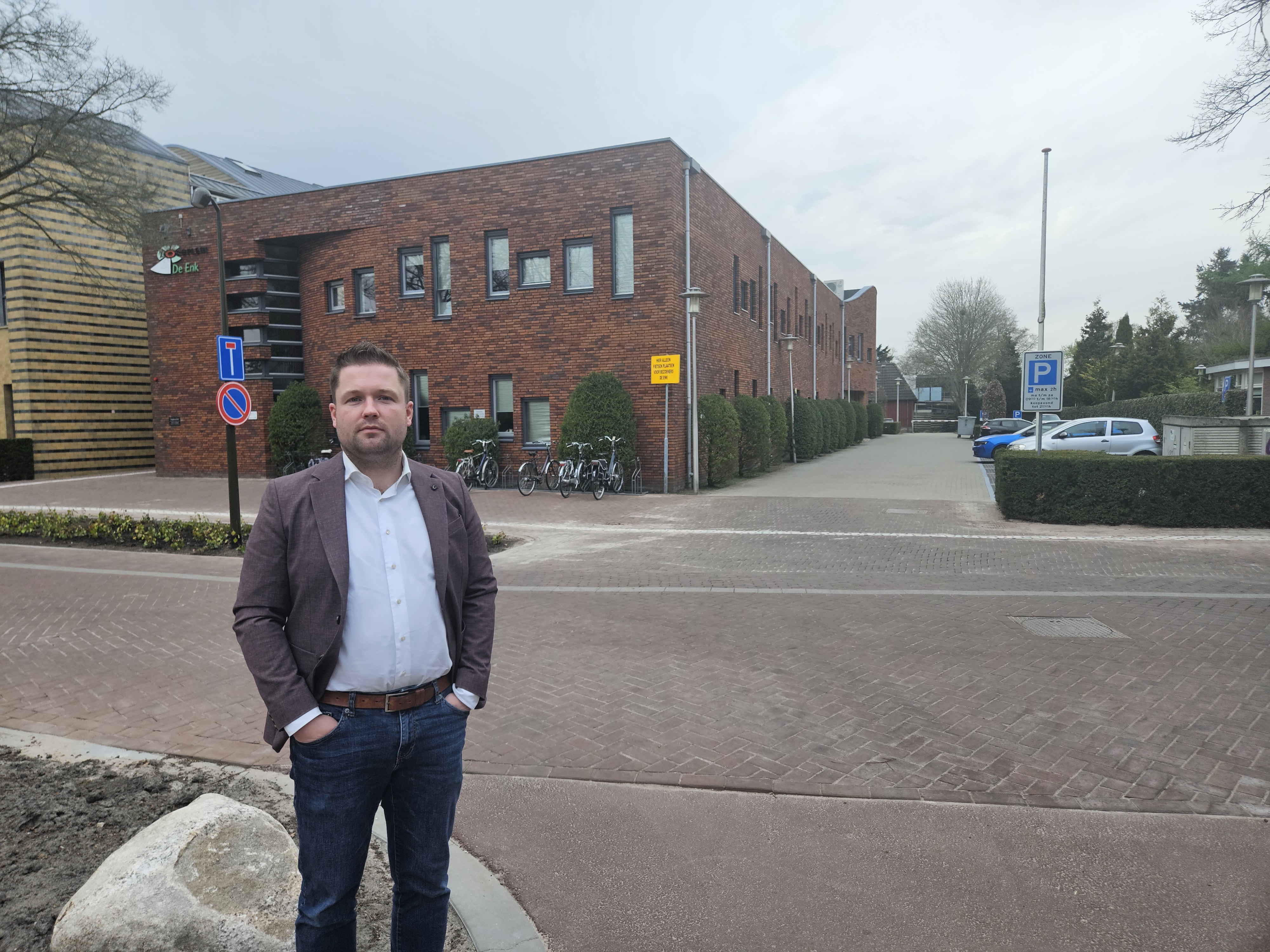 SGP Nunspeet stelt vragen over bereikbaarheid Stationsplein